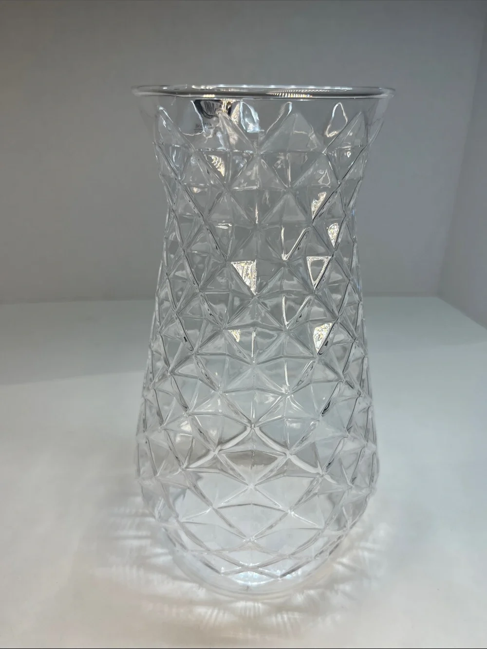 El Yapimi Vase Clear Geometric Crystal-Cut Glass Textured Vase